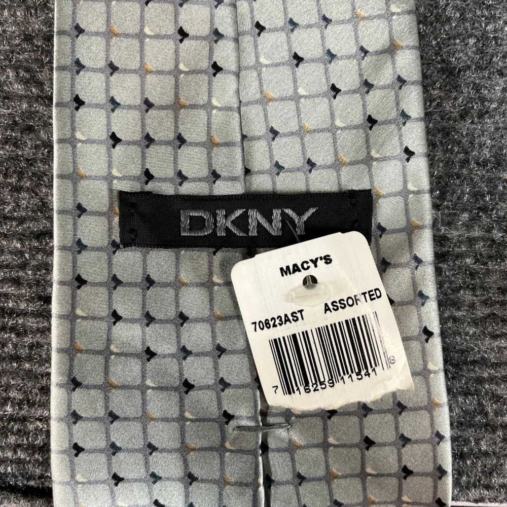 Dkny mens necktie